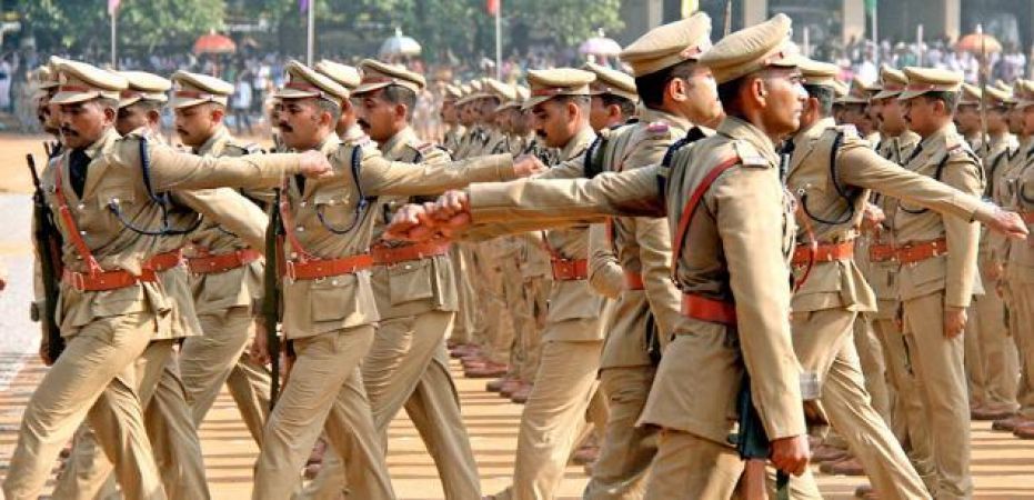 पुलिस विभाग में सैकड़ों पदों पर नौकरी का सुनहरा मौका