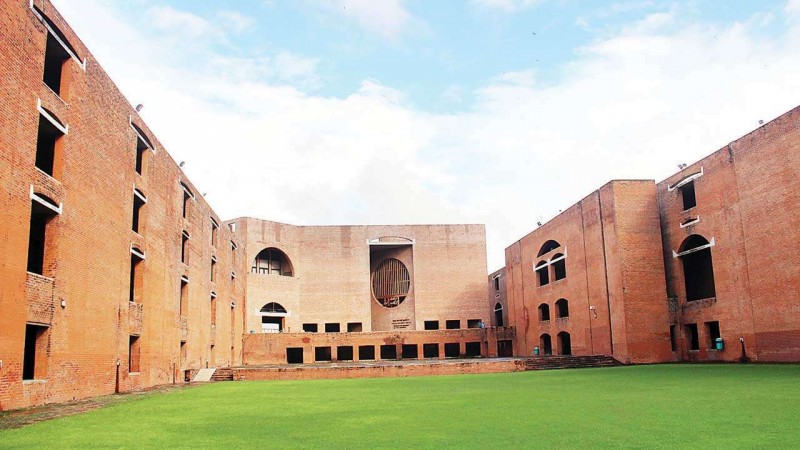 Apply for this post at IIM Ahmedabad today
