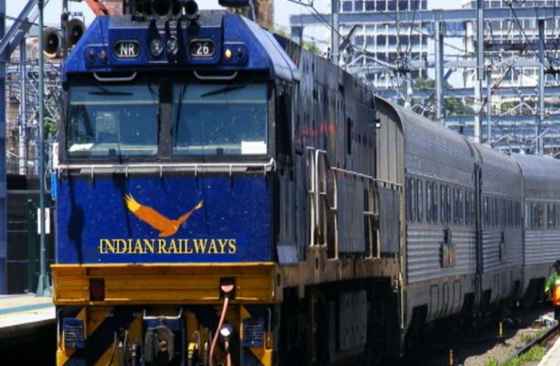 भारतीय रेलवे में नौकरियां, इतना मिलेगा वेतन