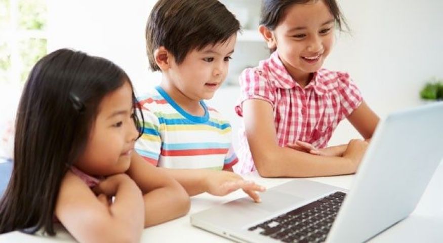 बच्चों में आ रहा हैं कुछ ऐसा टेलेंट: खेल समझकर सीख रहे हैं कम्प्यूटर कोडिंग