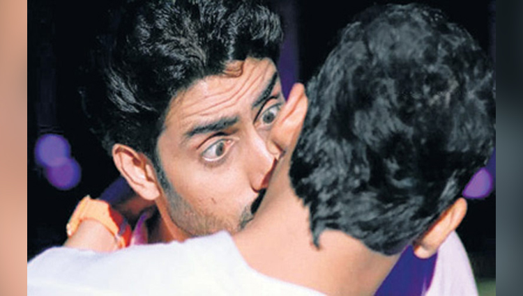 जॉन अब्राहम का वो Kiss जिसे वो कभी नहीं भूल पाए | NewsTrack Hindi 1