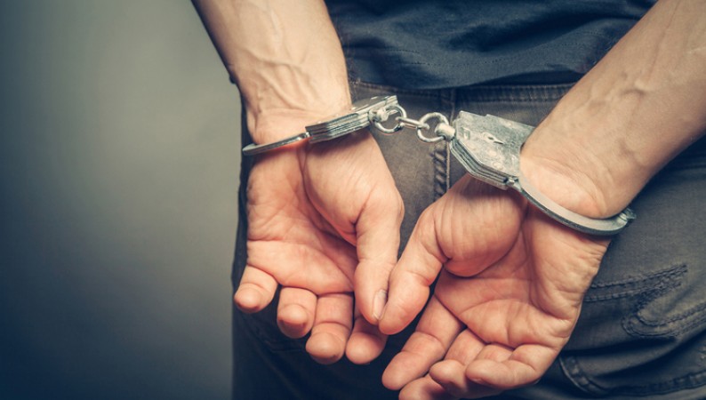 Red Sanders Smugglers arrested at Chittoor in Andhara Pradesh