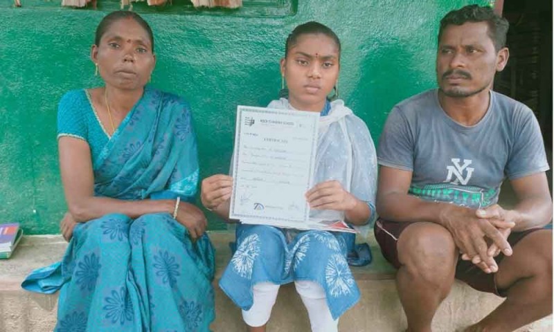 Disappointed over not getting seat, student turns farmer labourer.