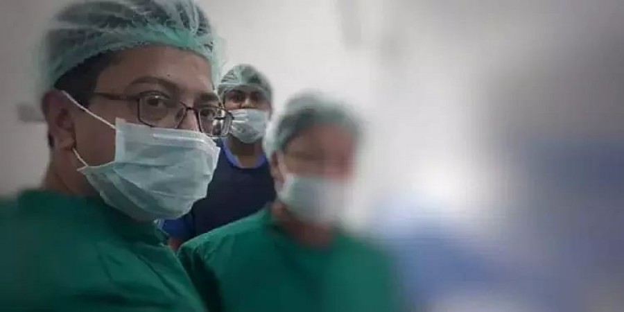 सिक्किम के एसटीएनएम अस्पताल के डॉक्टर संजय उप्रेती को चाकू मरने से मौत