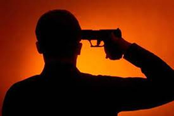 CRPF jawan who came to UP for election duty shot himself with his rifle, died