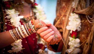 Girl asks Muslim youth to convert to Hinduism and go vegetarian before marriage