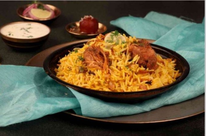 Chennai: Man gulps jewels worth Rs 1.45 lakh with biryani at friend’s Eid party