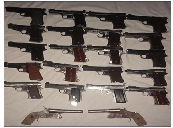 Delhi Police Busted Interstate Illegal weapon trade Syndicate, 4 arrested