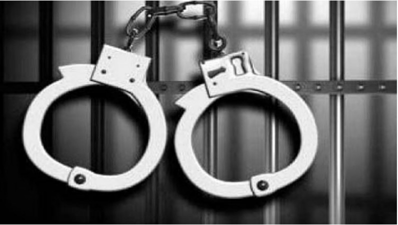 Blackmailing girl in Srinagar, two arrested
