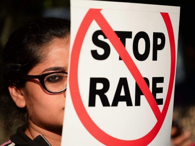गुंटूर जिले में बलात्कार के आरोप में पुलिस ने आठ लोगों को किया गिरफ्तार