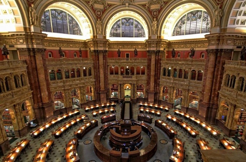 The World's Most Extensive Library: Discovering the Library of Congress