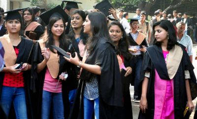 Govt: IITs and NITs should take its place in the 100 top global institutes