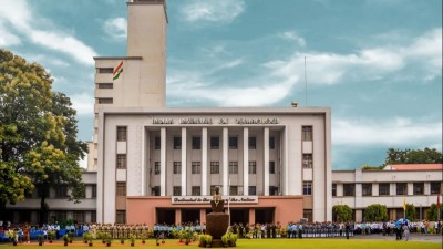 IIT Kharagpur Launches Startup Accelerator Program for Final-Year Students in Partnership with z21 Ventures