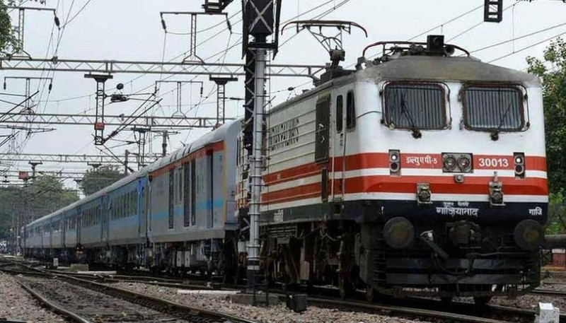 'खलासी' के लिए रेलवे में कोई नहीं होगी नई नियुक्तियां