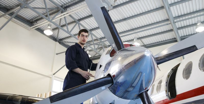 Aircraft Maintenance Engineer posts are vacant, apply here