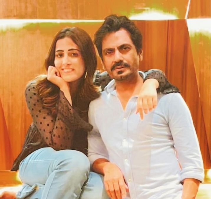 Nawazuddin Siddiqui completes shooting of his movie, celebrates with team