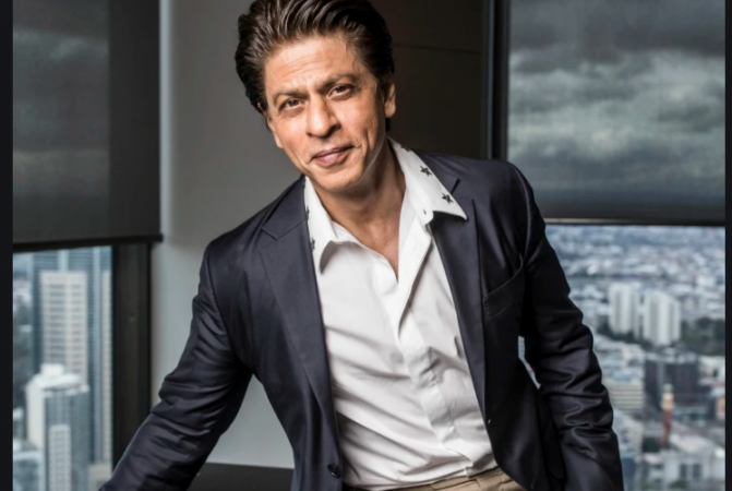 Shahrukh took the responsibility of 5500 families, fans praised