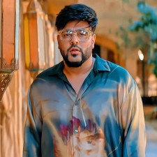 Badshah got agitated over the matter of marriage with his girlfriend.
