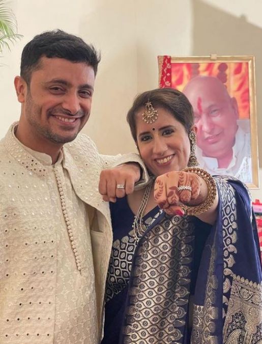 Famous producer Guneet Monga gets engaged, shared these pictures