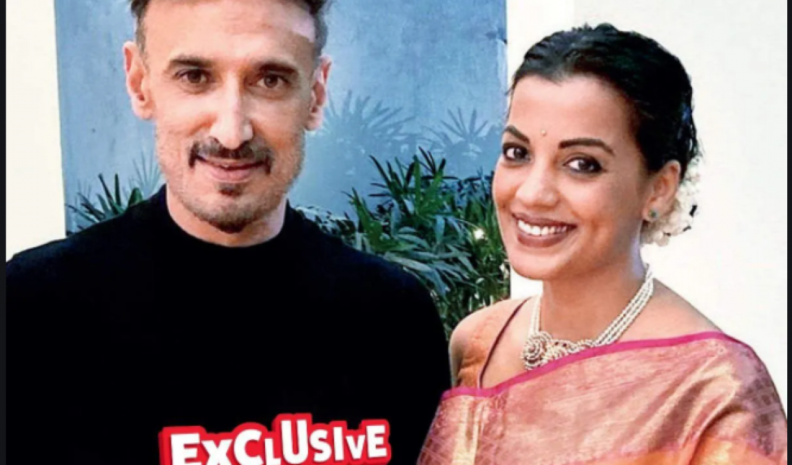 Mugdha is living in a live-in with actor 18 years older than herself, said this about marriage