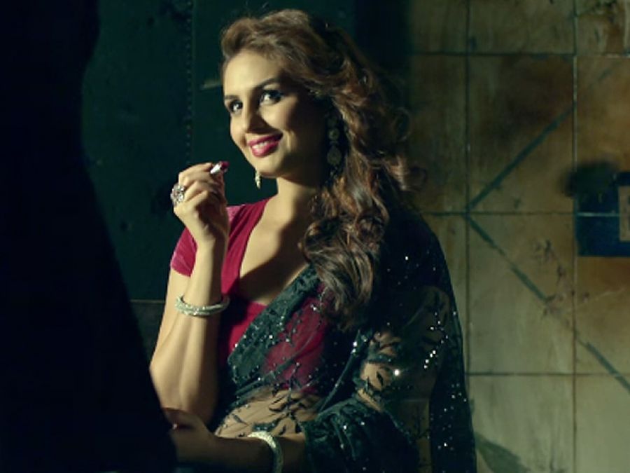 Huma Qureshi to be seen in Hollywood film, trailer released