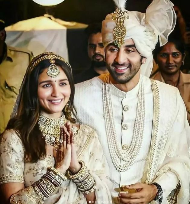 Alia became a bride for a cost of crores of rupees wearing nine lakh necklaces, diamond bangles and hand-painted sarees