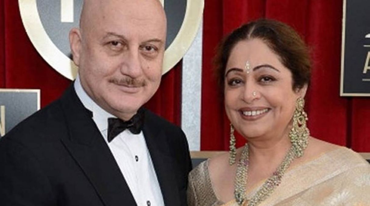 Anupam makes big sacrifice for Cancer-fighting Kiran Kher, says goodbye to TV series