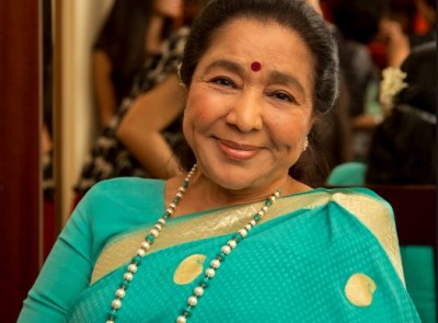 Asha Bhosle married this man at the age of 16, got true love at the age of 47