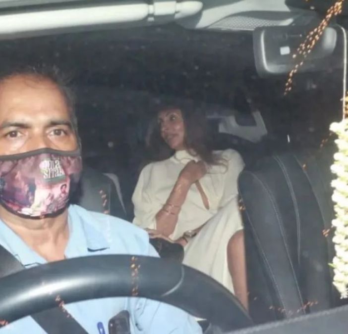 Celebs from Gauri Khan to Malaika arrived at Ranbir-Alia's reception