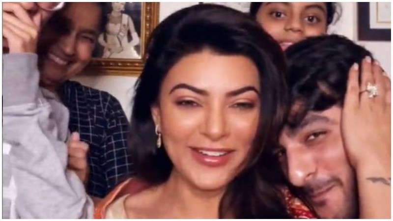 Sushmita Sen was seen hiding her boyfriend Rohman's face, know why