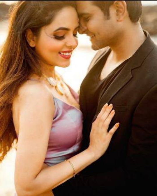 Sugandha Mishra and Sanket get engaged, find out what's the truth about viral photos