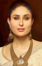 Kareena was seen without a dot in Malabar Gold advertisement, users said - 'Why a Hindu target'