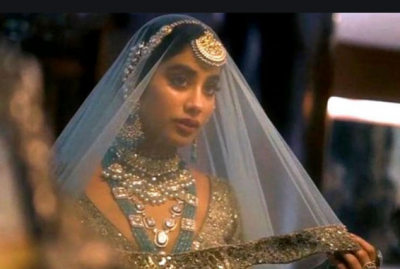 Janhvi Kapoor becomes bride during corona period, shared 3 beautiful pictures
