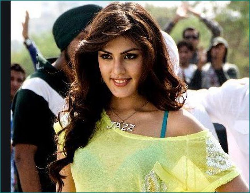 Sushant Singh Rajput suicide case: Rhea Chakraborty arrives enforcement directorate office