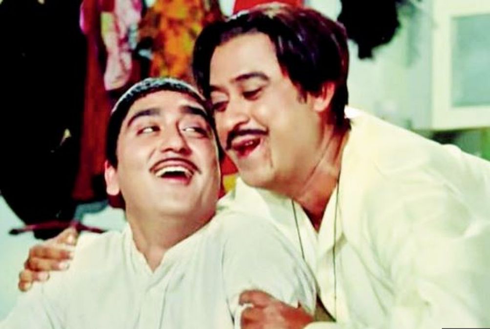 These actors are going to be seen in the remake of the classic hit 'Padosan'!
