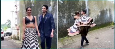 VIDEO: Sidharth carries Kiara in his arms amid reports of affair