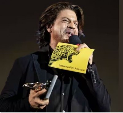 Shahrukh Khan was honored with this award