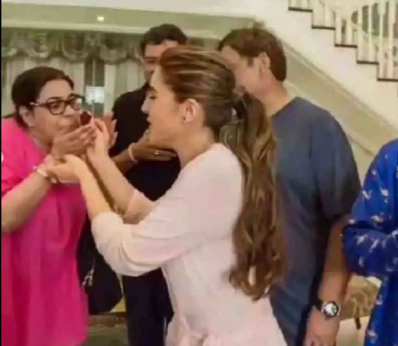 On the set of Coolie No. 1, Sarah cut the cake, Mother Amrita gave her a surprise!