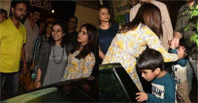 Bhumi Pednekar was spotted late-night outside a cafe; a crowd of fans come around!