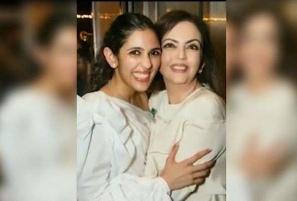Ambani family's daughter-in-law wore a short dress, with mother-in-law Neeta