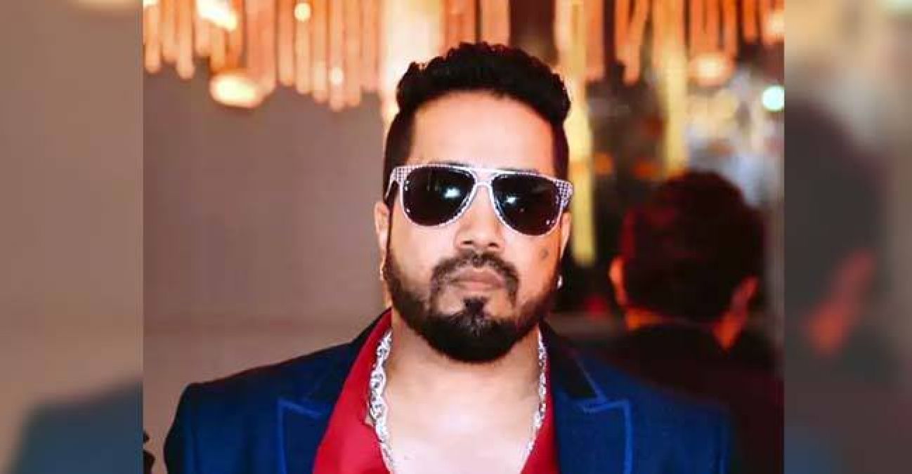 Mika Singh, who was banned from singing in Pakistan, broke silence for the first time
