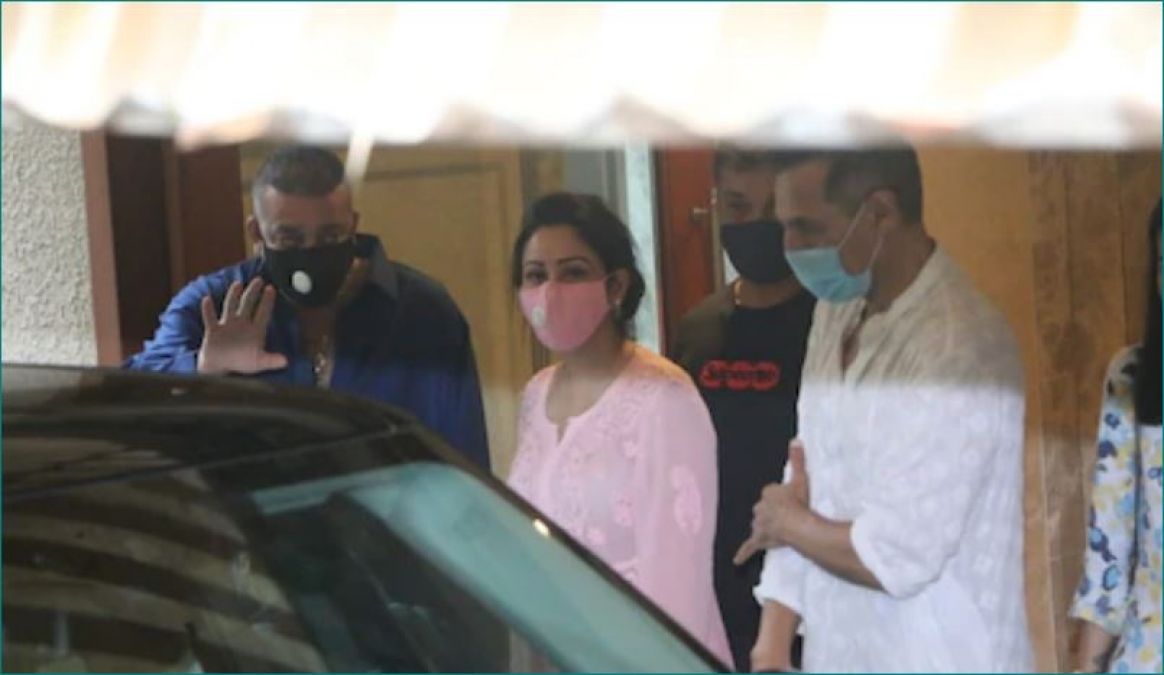 Sanjay Dutt admitted to Kokilaben Dhirubhai Ambani Hospital