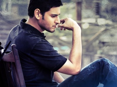 Mahesh Babu Recovering Well After Undergoing Knee Surgery In Spain