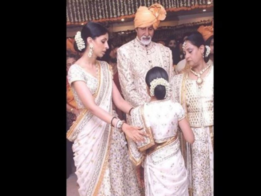 Amitabh-Jaya danced fiercely On Abhishek-Aishwarya's Wedding; See Photos 12 Years Later!