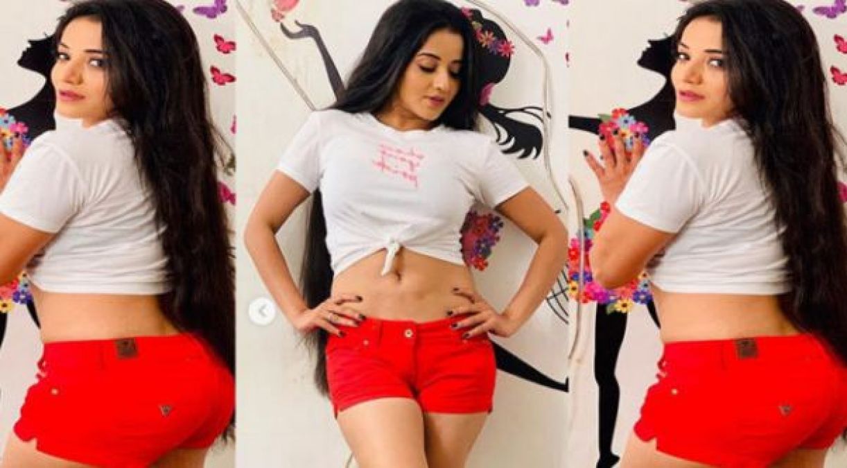 These Latest Photos Of Monalisa Will Make You Restless!
