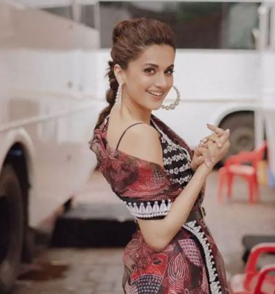 Taapsee Pannu announces the debut of her production house