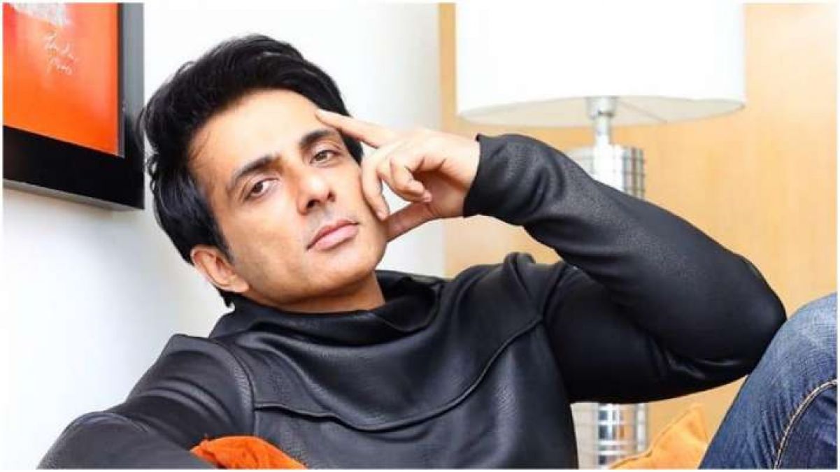 After giving Job, Sonu Sood will provide accommodation to 20 thousand workers
