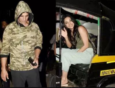 Akshay's heroine, who left the luxury car and went home from auto, the ravishing style of Akshay was seen after the shoot!