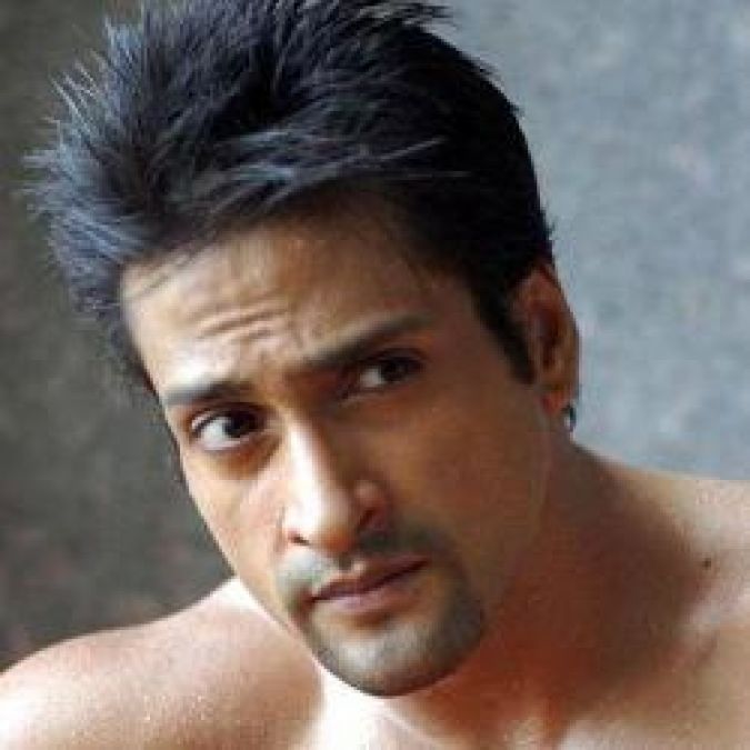 Birthday: When Inder Kumar fell from a helicopter, no actor helped in bad times