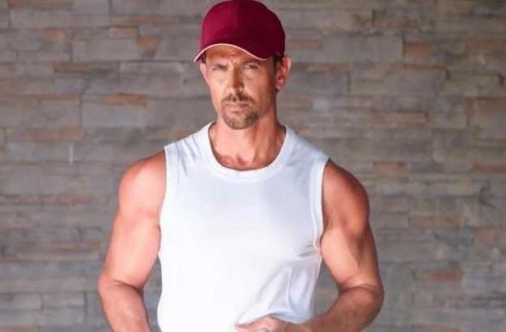 Hrithik Roshan fasted for 23 hours, shared photo on social site